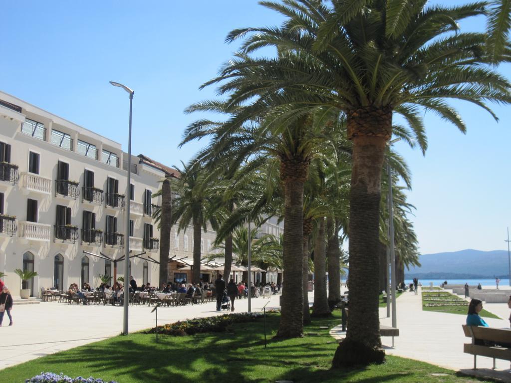 Apartments City Center Tivat Ngoại thất bức ảnh