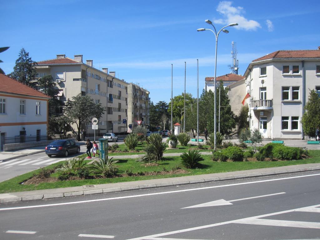 Apartments City Center Tivat Ngoại thất bức ảnh