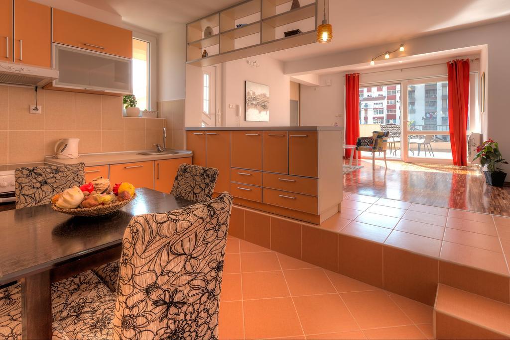 Apartments City Center Tivat Ngoại thất bức ảnh