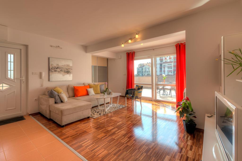 Apartments City Center Tivat Ngoại thất bức ảnh