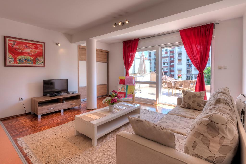 Apartments City Center Tivat Ngoại thất bức ảnh