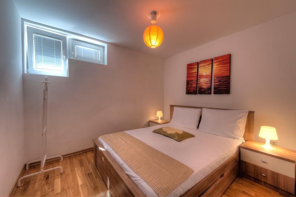Apartments City Center Tivat Ngoại thất bức ảnh