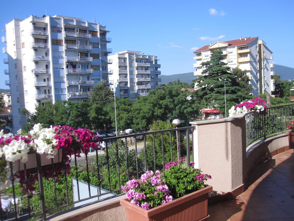 Apartments City Center Tivat Ngoại thất bức ảnh