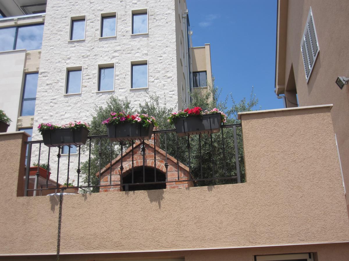 Apartments City Center Tivat Ngoại thất bức ảnh